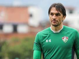 Fluminense renova contrato com Matheus Ferraz. Fluminense