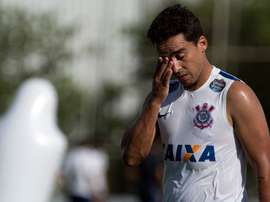 A emotiva despedida de Jadson do Corinthians. Twitter @otempo