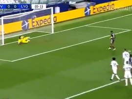 L'insolente Panenka de Depay face à la Juventus ! Captura/BeinSports