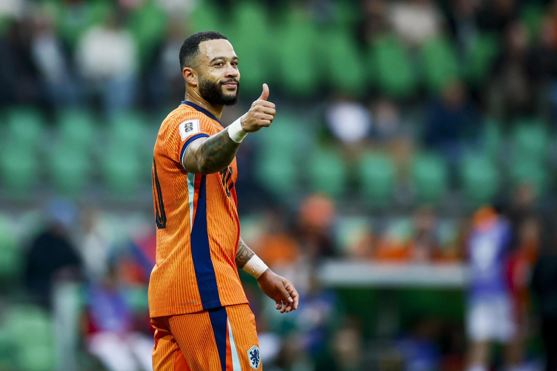 Baño y noche histórica para Memphis