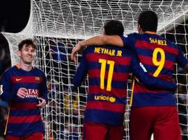 Messi, Neymar y Suárez celebran un tanto con el Barcelona. Twitter
