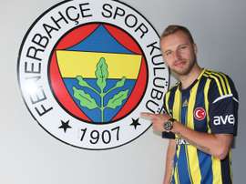 Kadlec regresa al club donde dio sus primeros pasos como profesional. Fenerbahçe