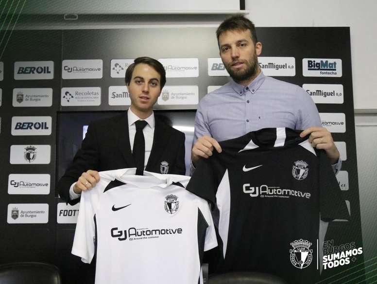 Michu Se Mostro Ambicioso En Su Presentacion Con El Burgos Besoccer Michu Se Mostro Ambicioso En Su Presentacion Con El Burgos Besoccer
