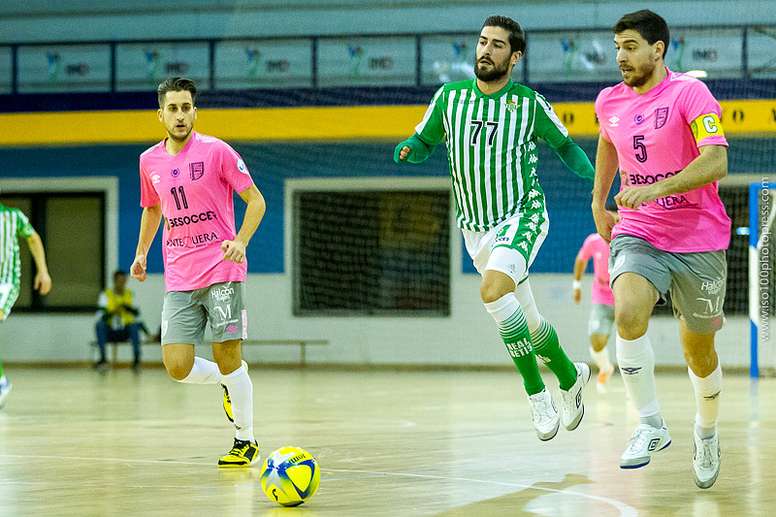 El equipo universitario, a romper una secuencia de tres derrotas seguidas. BeSoccer CD UMA Antequera