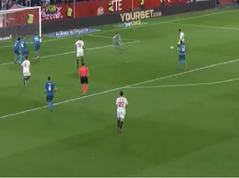 Layun scored the second goal of the match. Captura