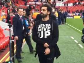 Salah a envoyé un message avec son tee-shirt. Captura/Liverpool