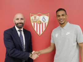 Fernando signe au FC Séville. SevillaFC