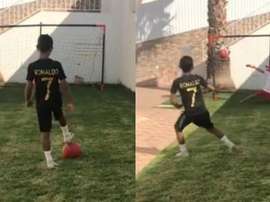 Cristianinho vai treinando finalizações ao melhor estilo CR7. Captura/ElmaAveiro Add video