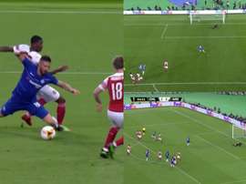Giroud a forcé le penalty. Captures/Movistar