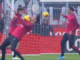 O Ninja Ibrahimovic se tornou viral. Twitter/ACMilan