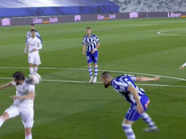 Nacho was wrongly penalised for handball. Screenshot/MovistarLaLiga