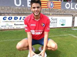 El jugador procede del Arenas de Getxo, con el que disputo 12 partidos. UEOlot