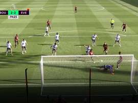 Nathan Ake equalised for Bournemouth. Captura