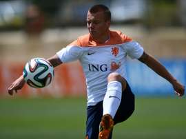 Netherlands midfielder Jordy Clasie controls the ball during a training session in Lagos, southern Portugal, on May 22, 2014