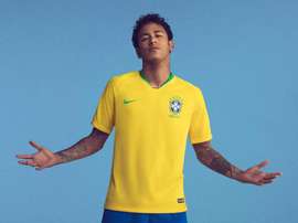 Seleção Brasileira convoca os 23 jogadores que irão para o Mundial na segunda. NeymarJR