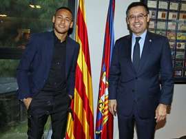 Neymar demandó al Barça y viceversa. EFE
