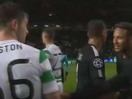 Má atitude de Neymar. Captura