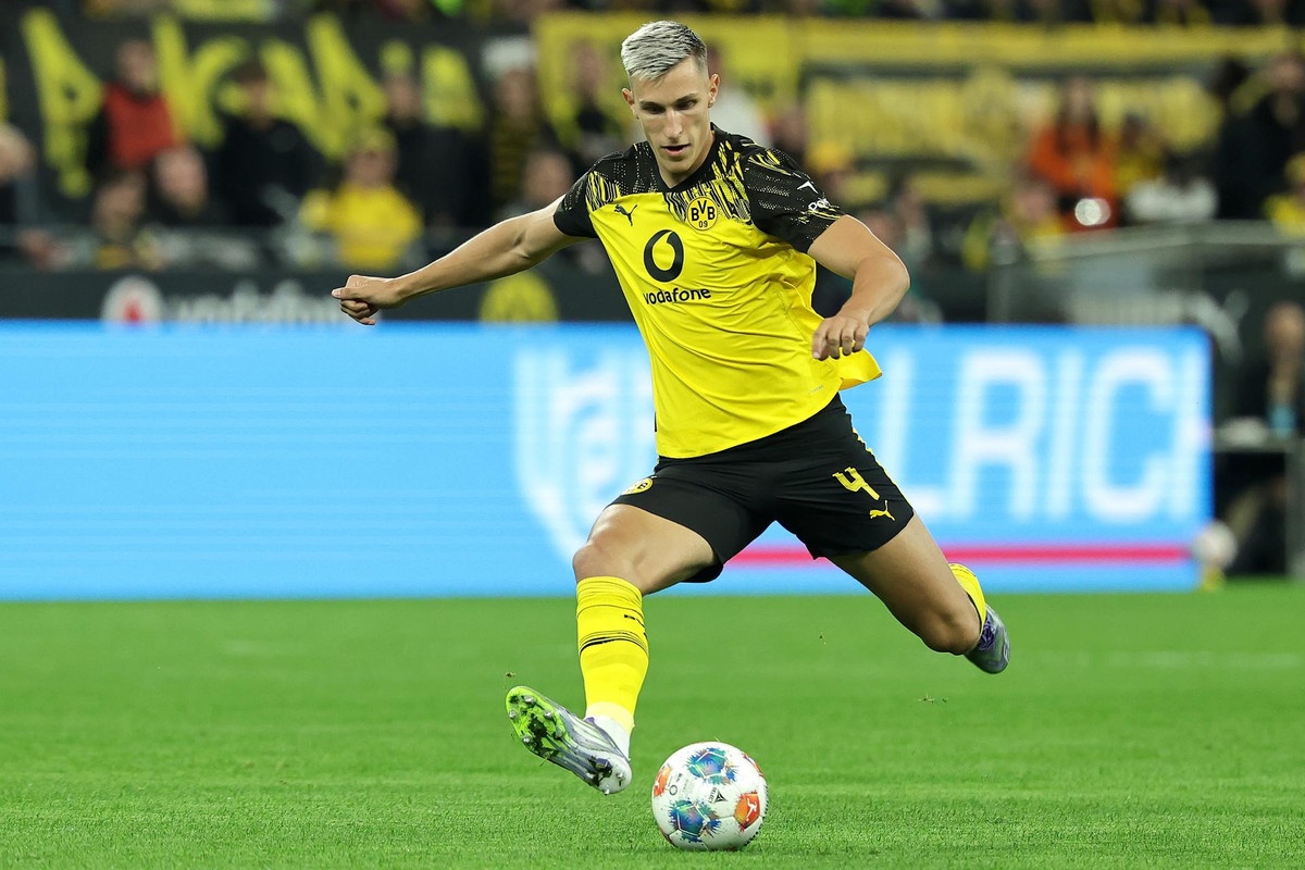 Manchester City, Bayern Munich et Real Madrid à l'affût pour Nico Schlotterbeck