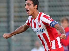 Nikos Vergos, en un partido con Olympiakos. Twitter