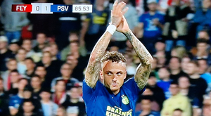 Noa Lang ya le da títulos al PSV