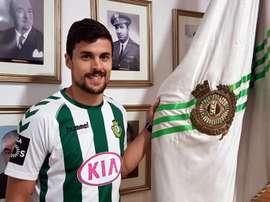 O internacional sub-20 luso regressa assim a Portugal. vfc