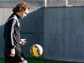 Orbán, nuevo jugador del Levante, durante un entrenamiento con el Valencia. Twitter