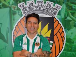 O jovem de 24 anos emigra pela primeira vez na carreira. RioAveFC