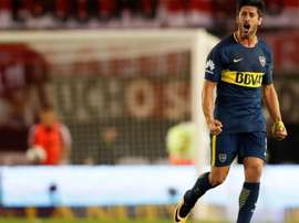 Pérez hizo un doblete en el 6-0 de Boca. EFE