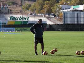 Paco Herrera tiene que intentar resolver el puzzle en el once sin Jose y Leao. RealValladolid