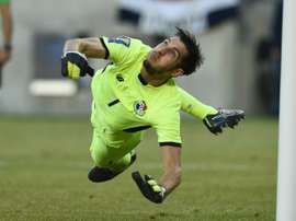 Panama goalkeeper Jaime Penedo saves in the penalty shootout in the victory over Trinidad & Tobago during their CONCACAF Gold Cup quarter-final on July 19, 2015