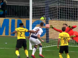 Gran parada de Lloris ante el Borussia. Captura/BRLive/TNT