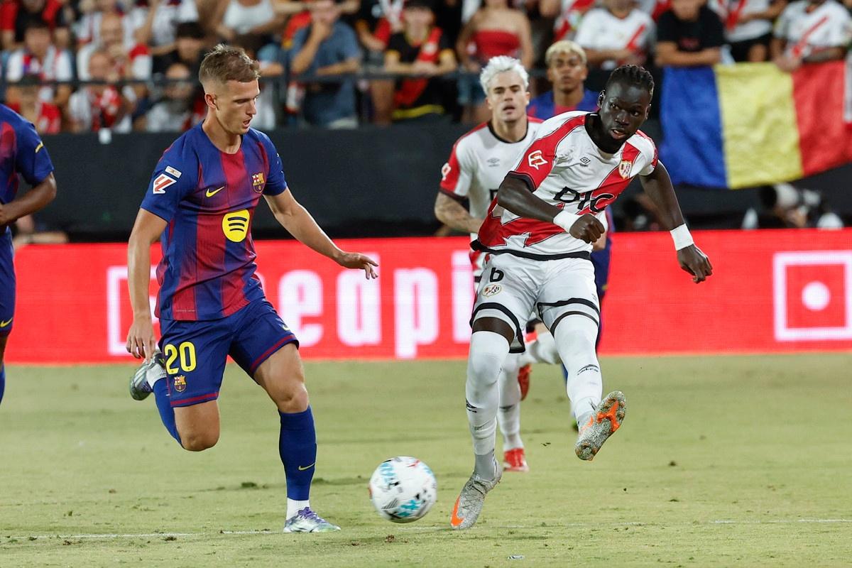 Pathé Ciss, uno de los pilares del Rayo Vallecano, representará a LaLiga en la Copa África con Senegal