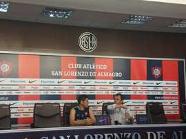 Pedro Franco, en la rueda de prensa en la que fue presentado como nuevo jugador de San Lorenzo. Twitter
