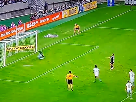Mendonça falló una pena máxima. Twitter/Goleada__info