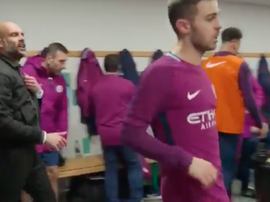 Guardiola, en puro estado. Captura/AmazonPrimeVideo