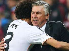 El gesto de Pepe en la 'Décima' que nunca olvida Ancelotti. AFP
