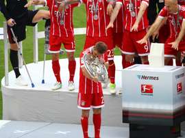 Le capitaine du Bayern prend sa retraite. FCBayern