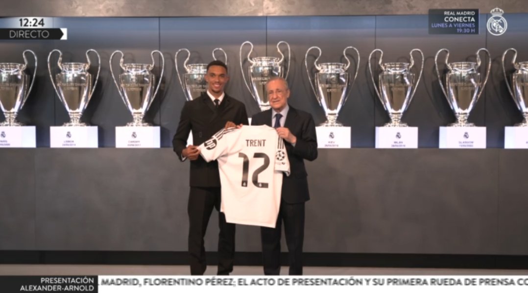 La presentación de Alexander-Arnold, en directo