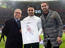 Falcao recibió el calor de sus ex. Twitter/Atleti