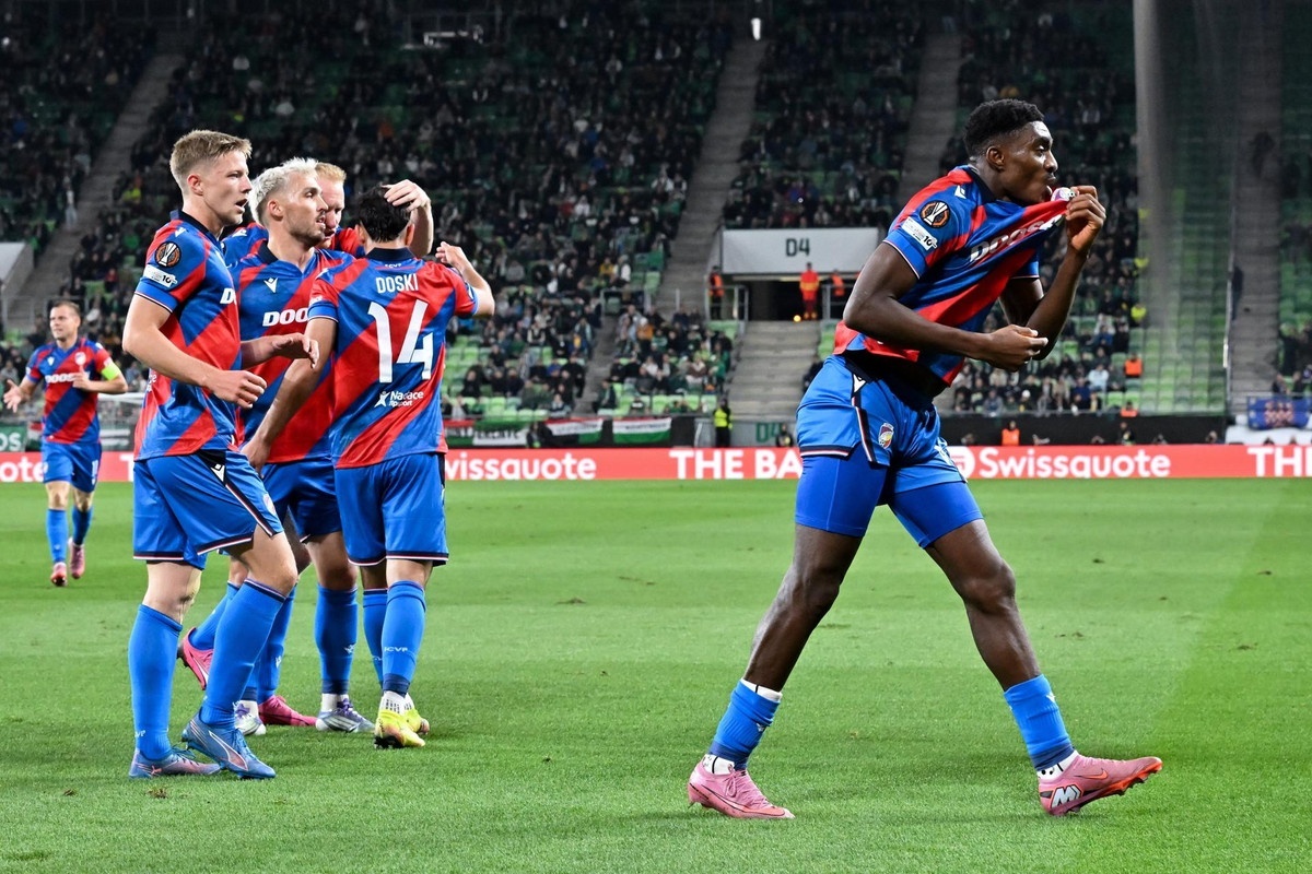 Durosinmi, da rivelazione del calcio ceco a enigma del mercato