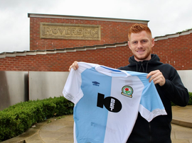 Reed is Tony Mowbray's sixth summer signing. Twitter/Rovers
