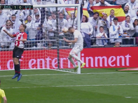 Otro gol de cabeza de Benzema. Captura/BeINSports