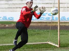 Renan decidió retirarse y se pasó a la construcción. Alchetron