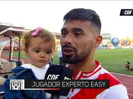 Ricardo Blanco recibió el premio al mejor jugador del partido. Twitter/CDF_cl