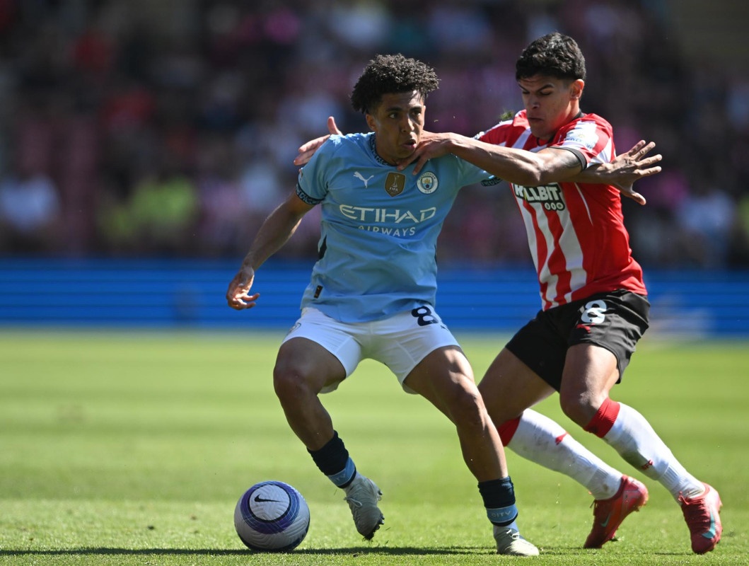 Southampton turn down £30m West Ham bid for Mateus Fernandes