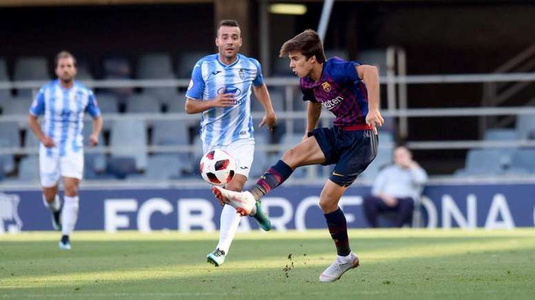 Tottenham Suit De Tres Pres Riqui Puig Besoccer