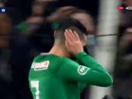 Boudebouz qualifie les Verts et provoque l'explosion du Chaudron. Capture/Eurosport