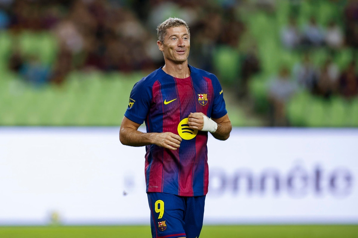 A Lewandowski le ofrecieron más de 100 millones al año, pero quería seguir en el Barça