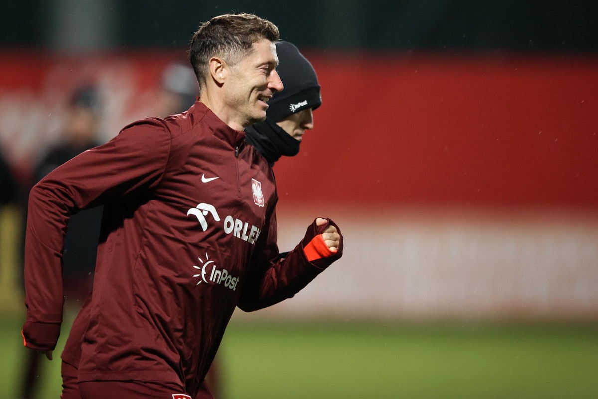 Lewandowski promete continuar provando seu valor apesar das dúvidas no Barcelona