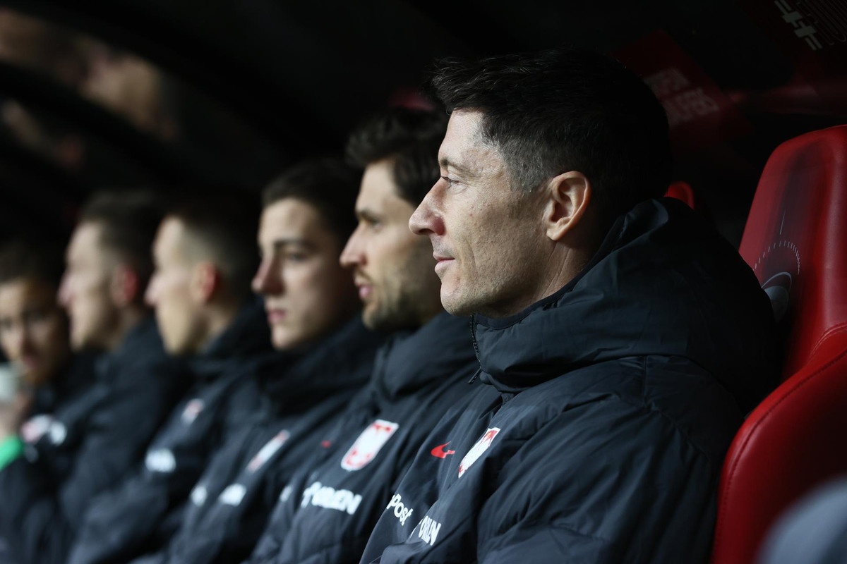 Lewandowski renuncia a Polonia enemistado con seleccionador y compañeros